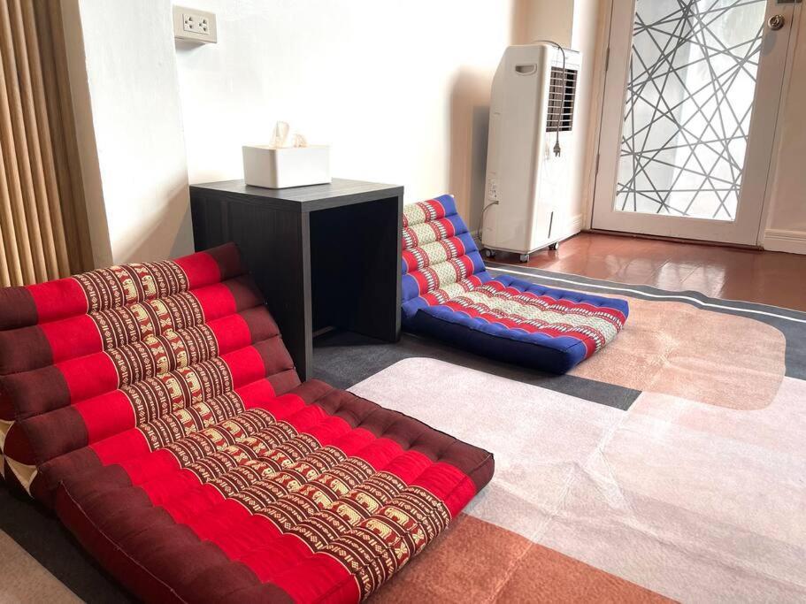 อพาร์ทเม้น Private House With Pagoda View, Near Grand Palace กรุงเทพมหานคร