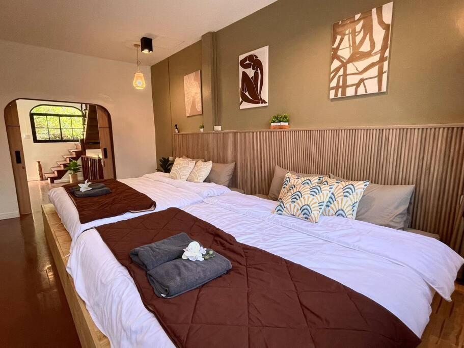 อพาร์ทเม้น Private House With Pagoda View, Near Grand Palace